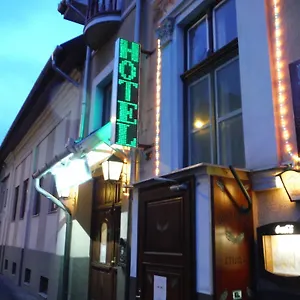 Illés Hotel